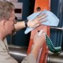 PIG WIP230 PR40 ALL-PURPOSE LOW-LINT WIPERS FOR OIL & DEGREASER CLEANUP