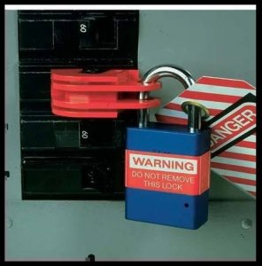 PANDUIT UNIVERSAL CIRCUIT BREAKER LOCKOUT