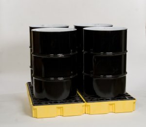 EAGLE 4-Drum Modular , 60-Gallon Sump Capacity Modular Spill Containment Platform without Drainage. Dim.: 52 1/2″ x 51 1/2 x 6 1/2″H.