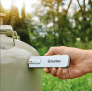 Truma LevelCheck, Using ultrasound , the handy filling level indicator shows the level of gas left in the cylinder, when the levelcheck is press perpendicular against the gas cylinder. If the LED Displays Green, there is still gas in the cylinder to the l