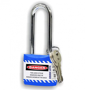 Laminated Steel Padlock, c/w Steel Shackle, 46mm Keyed Different. Includes 3 keys Colour : Blue