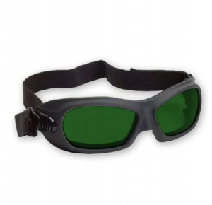 Jackson V80 Wildcat Safety Goggles, IRUV 3.0 Anti-Fog Lenses with Black Frame. High Heat Resistant up to 175 Deg.C 3013713