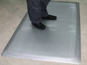 Diamond Plate Anti-Fatigue Mat 4-Sided Bevel Edges DTT3636DS-B